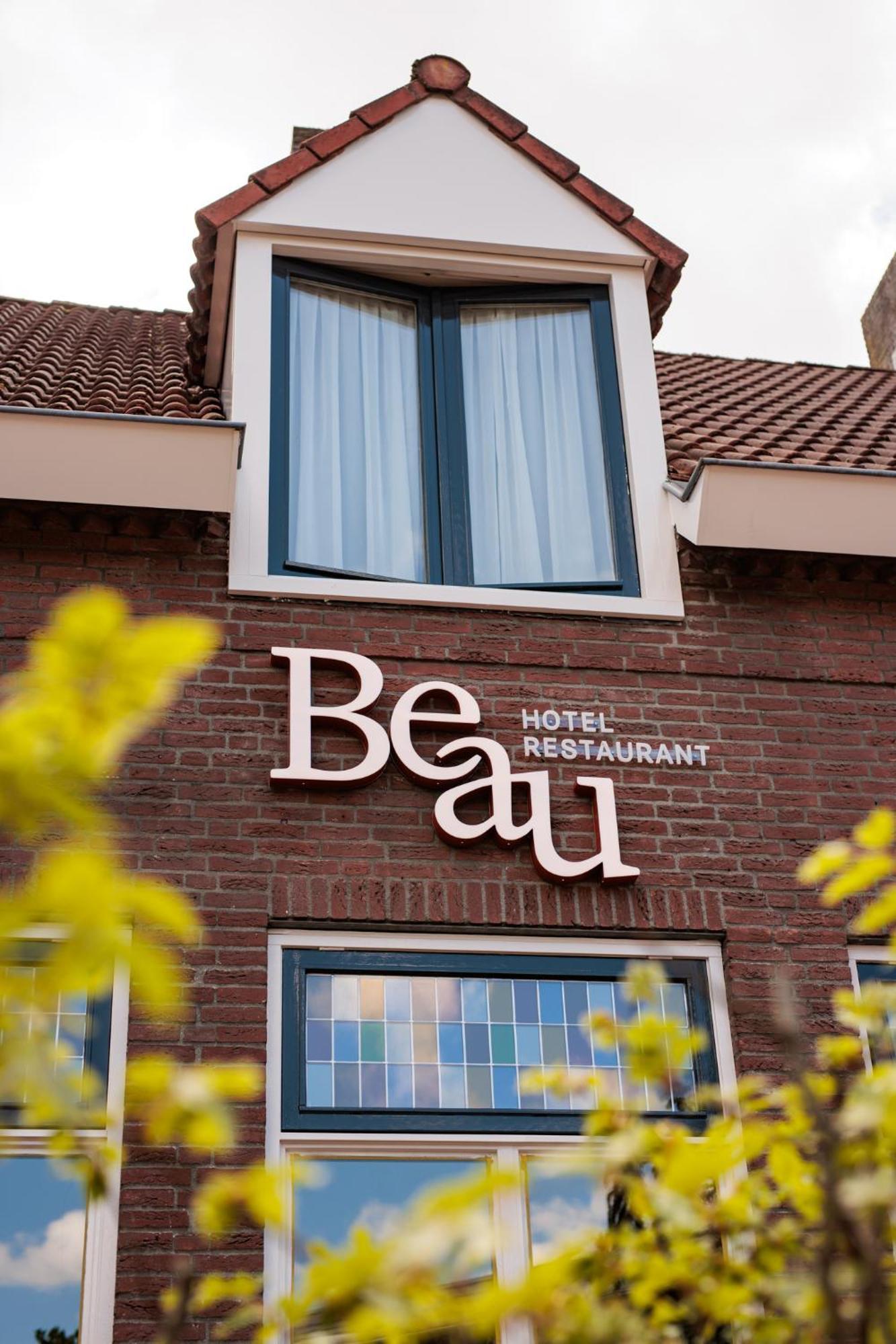Hotel Beau Bergeijk Екстериор снимка