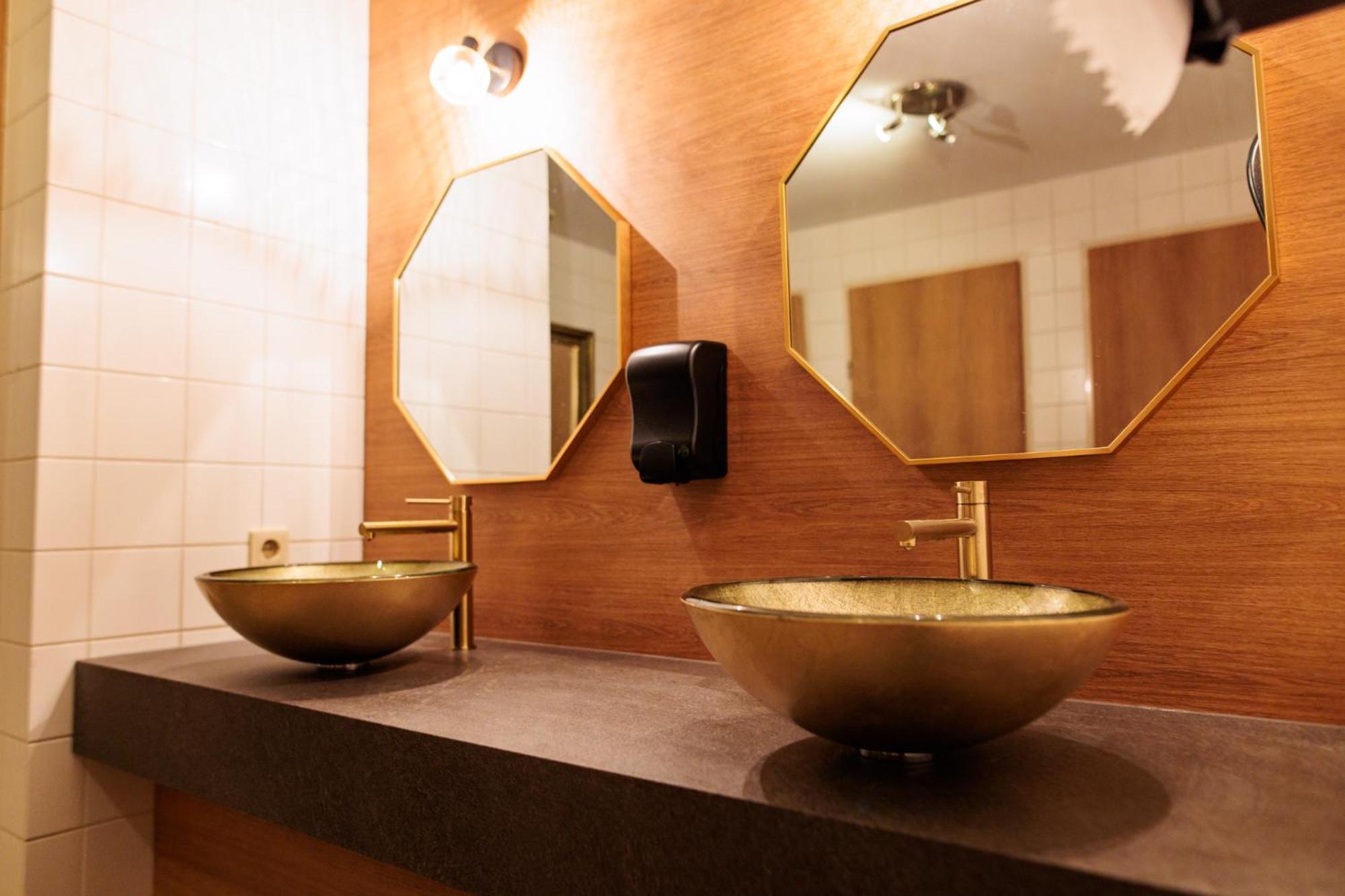Hotel Beau Bergeijk Екстериор снимка